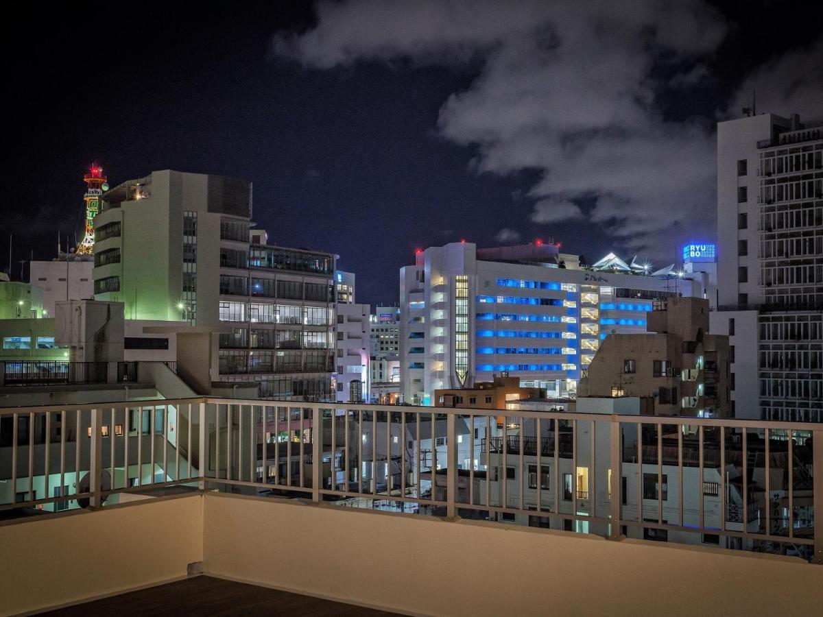 20m² studio Appartement, met 1 privé badkamer in Naha Buitenkant foto