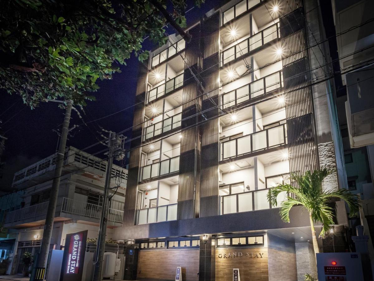 20m² studio Appartement, met 1 privé badkamer in Naha Buitenkant foto